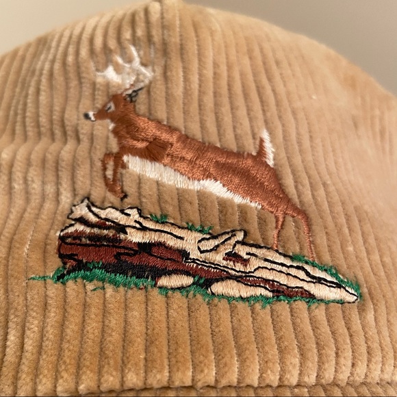Vintage 70’s Corduroy Hat w/ Embroidered Deer - Picture 6 of 6